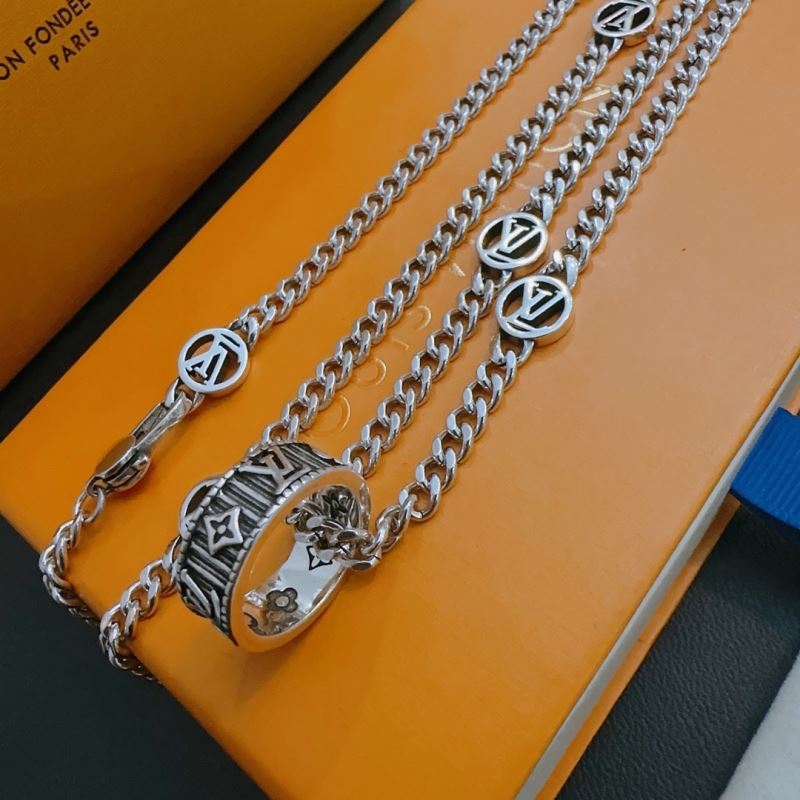 Louis Vuitton Necklaces